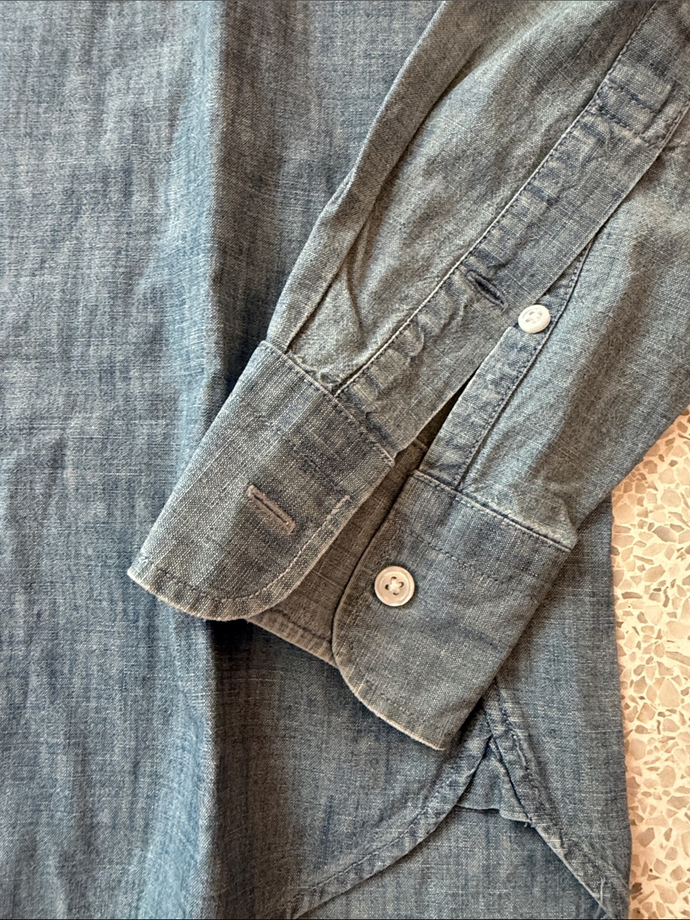 J. Crew Men’s Ludlow Slim Denim Chambray Button-Down Shirt Blue Size Medium - Picture 3 of 4